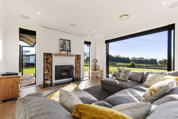 27 Church View Road Waiau Pa_9