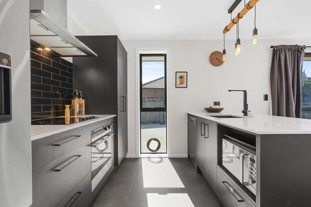 7 Angus Place Carterton_2