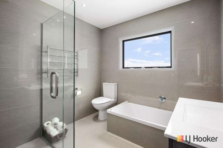 19 Reel Road Athenree_13