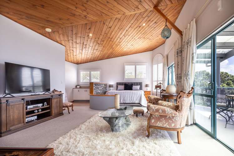 6577 Pouto Road Pouto_26