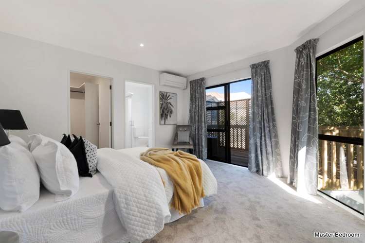 2/74 Simmental Crescent Somerville_7