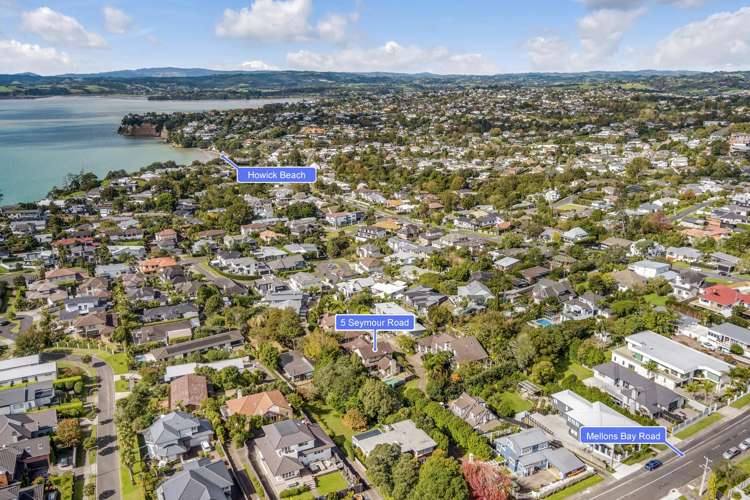 5 Seymour Road Mellons Bay_32