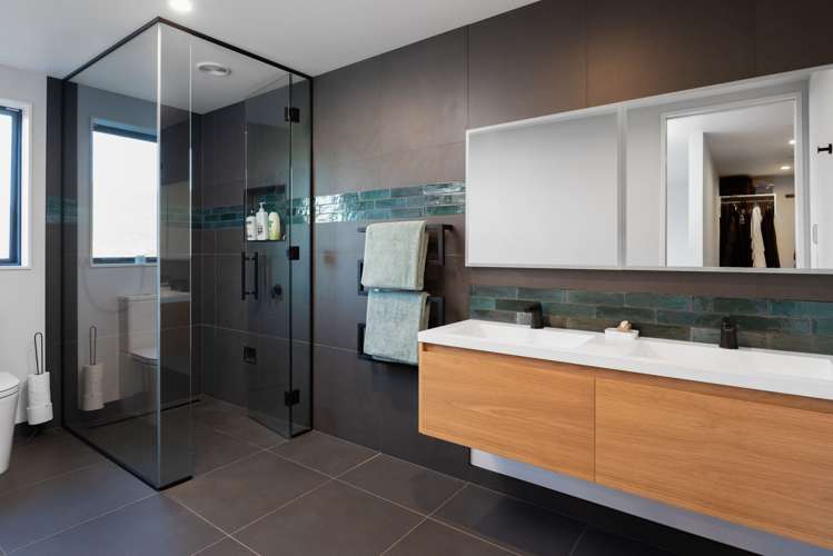 13 Tai Close Kaiuma Bay_9