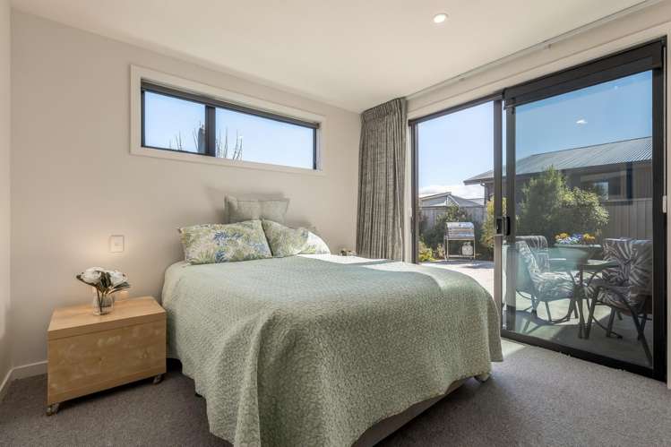 84 Howden Drive Jacks Point_13