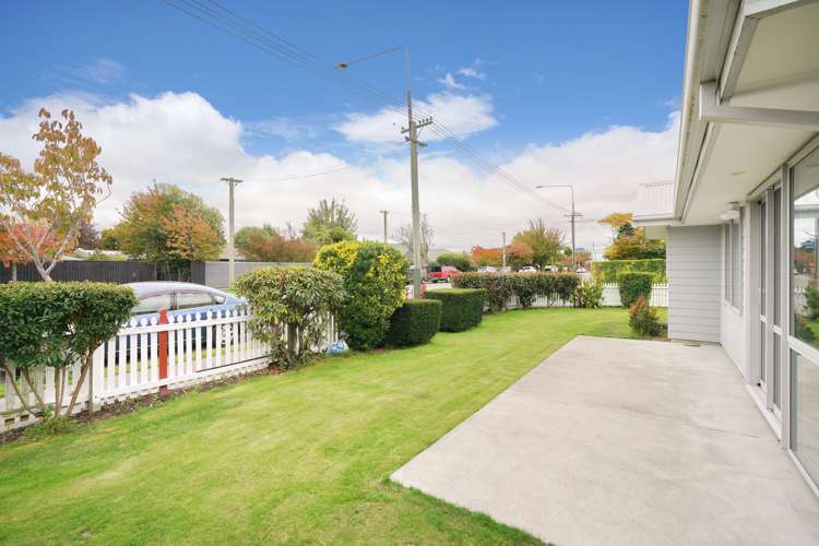 2 Sealy Place Bryndwr_16