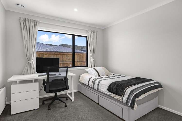 29 Brian Hughes Road Wainuiomata_11