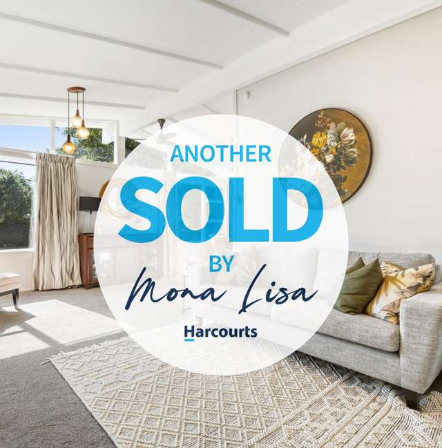 Another SOLD by Mona Lisa !