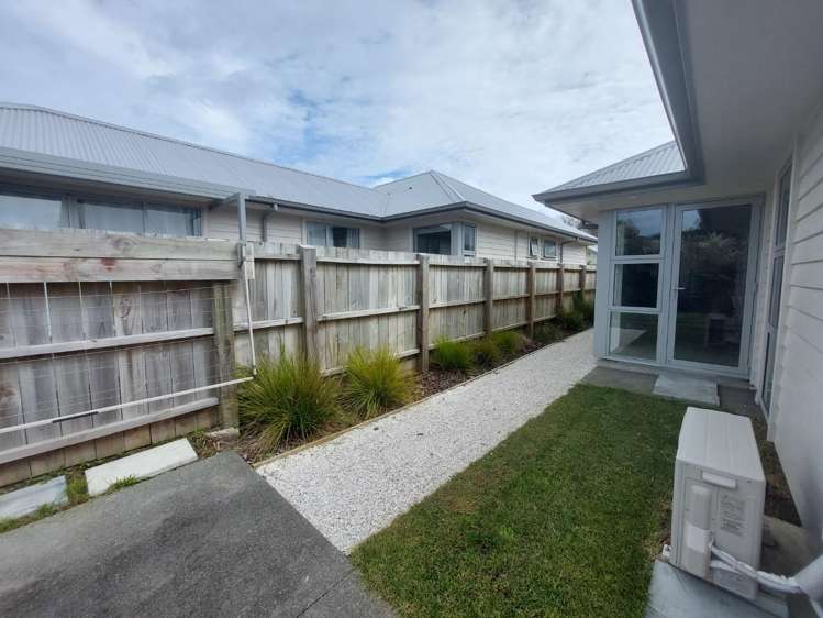 15 Fairwater Road Warkworth_14