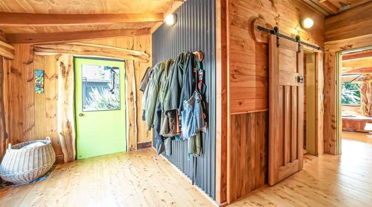 1041 Collingwood-Bainham Main Road Collingwood_18