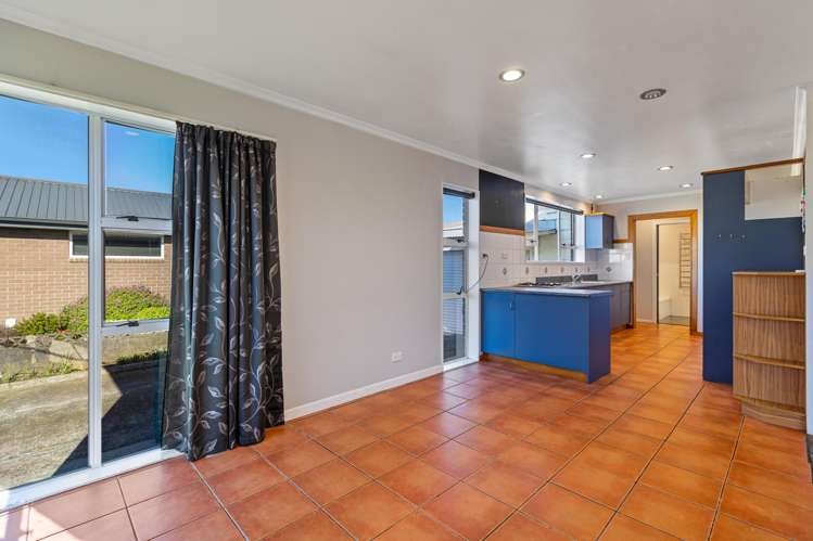 53 Blake Street Waitara_16