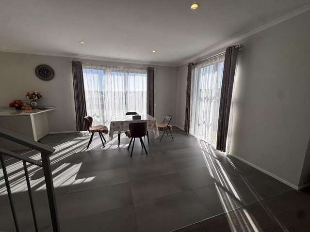56 Mackey Drive Greenhithe_3