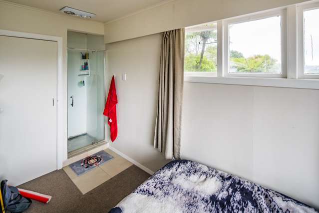 69 Hatton Street Karori_2