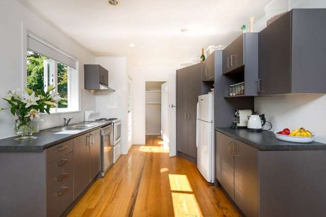 18 Lowtherhurst Road Massey_2