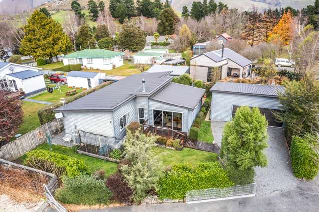 Alpine Living In A True Village Community!