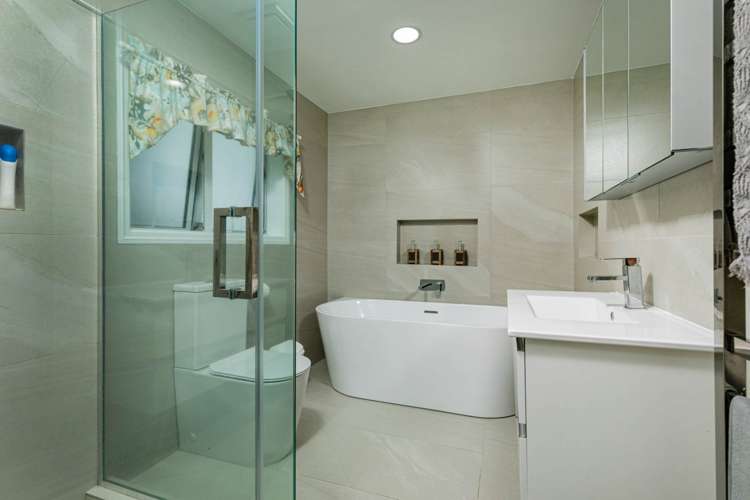 46 Carlisle Road Browns Bay_11