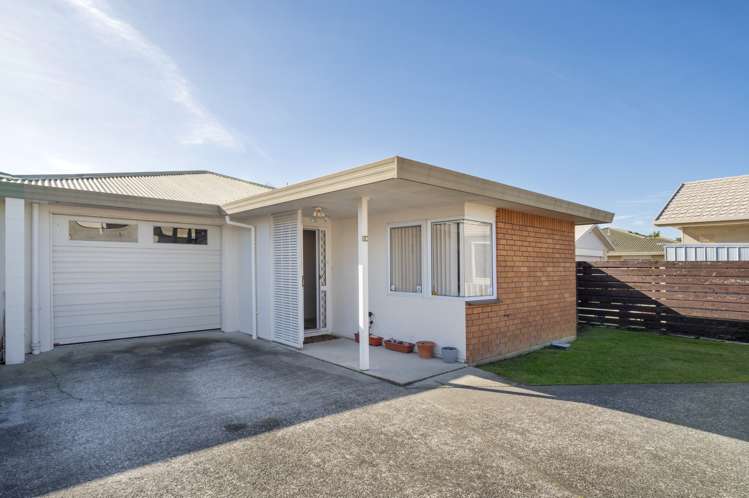 14A Pemberton Crescent Greerton_17