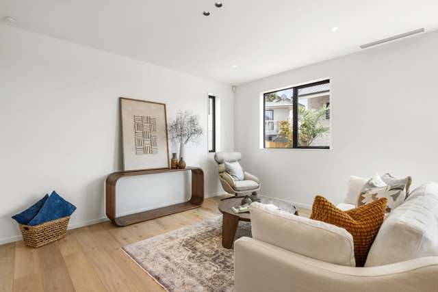 8A Serrata Place Browns Bay_4