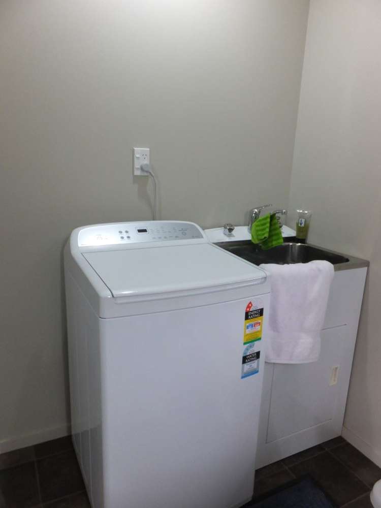 1096 Cambridge Road Te Awamutu_16