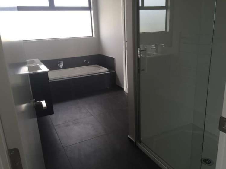 18 Bronco Drive Aidanfield_7