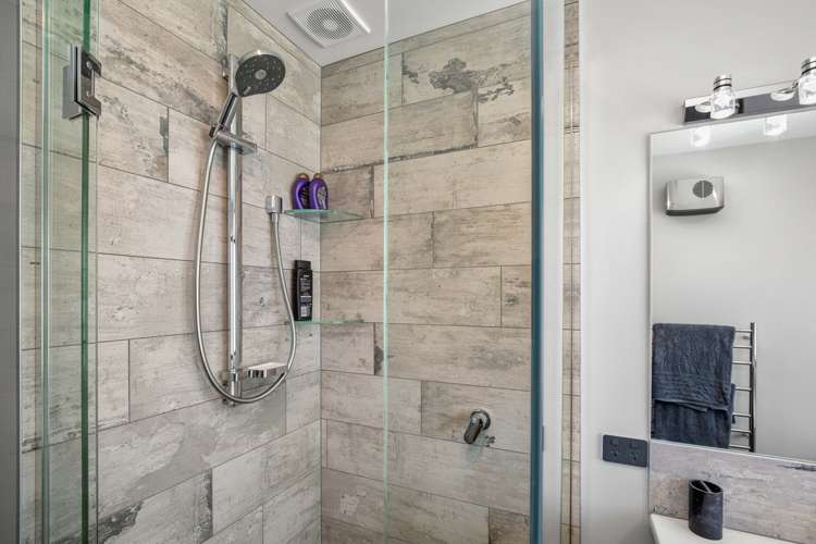 45 Larch Crescent Alexandra_9