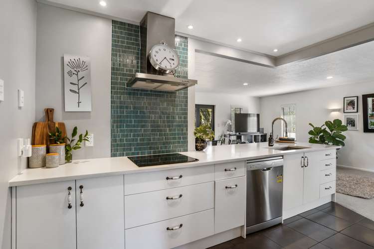 28 James Walter Place Mount Wellington_3