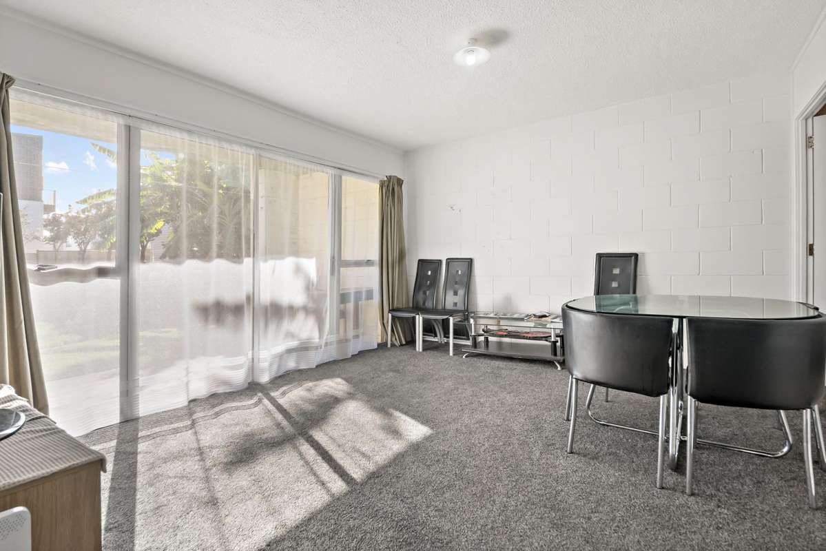 1-9/20 Atkinson Avenue_3