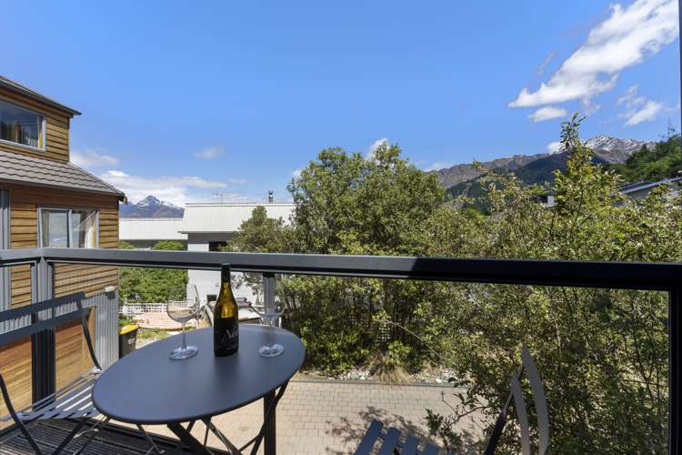 12 Windsor Place Queenstown_18