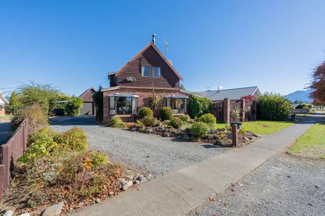 52 Luxmore Drive Te Anau_2