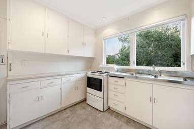 2/7 Evelyn Place_4