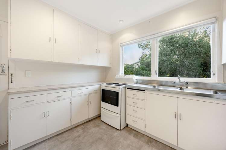 2/7 Evelyn Place Hillcrest_4