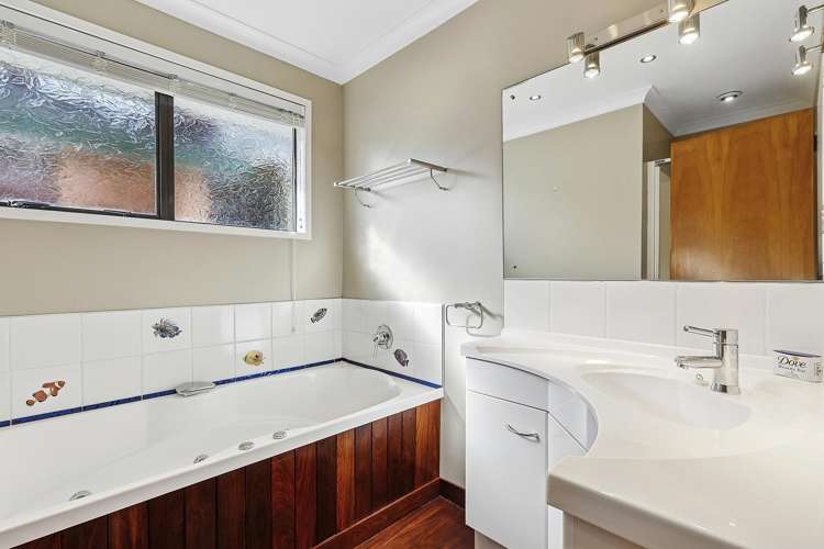 20 Halladale Road Papakowhai_15
