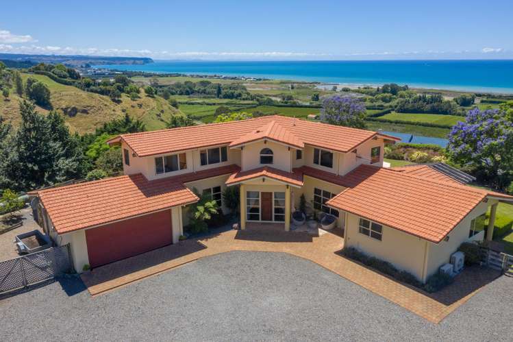 11 Kaimata Road, Pacific Heights_1