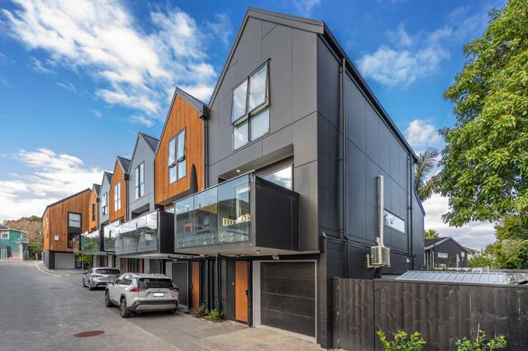 10/20 Fairview Road Mount Eden_16