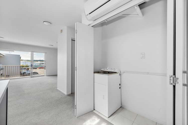 13/17 Ben Lomond Crescent Pakuranga Heights_6