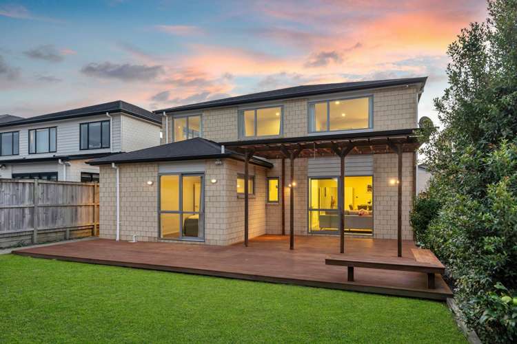 10 Fong Road Flat Bush_12