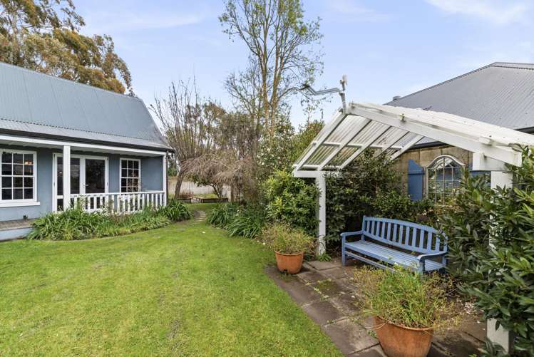 8/19 Arataki Road Havelock North_18