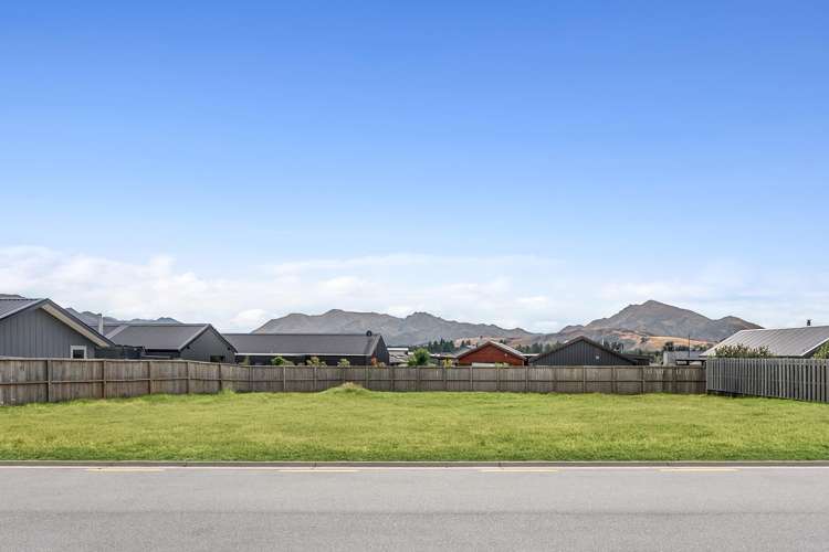 6 Bargour Street Wanaka_1