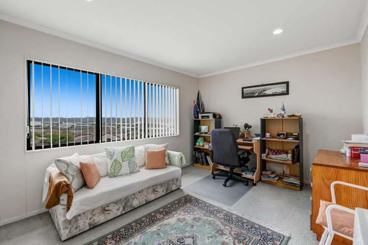 36 Black Teal Close Unsworth Heights_8