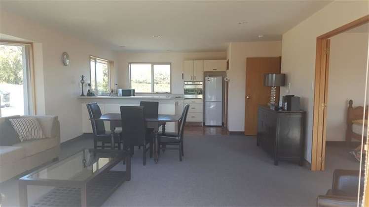 582 Lower Sefton Road Sefton_7