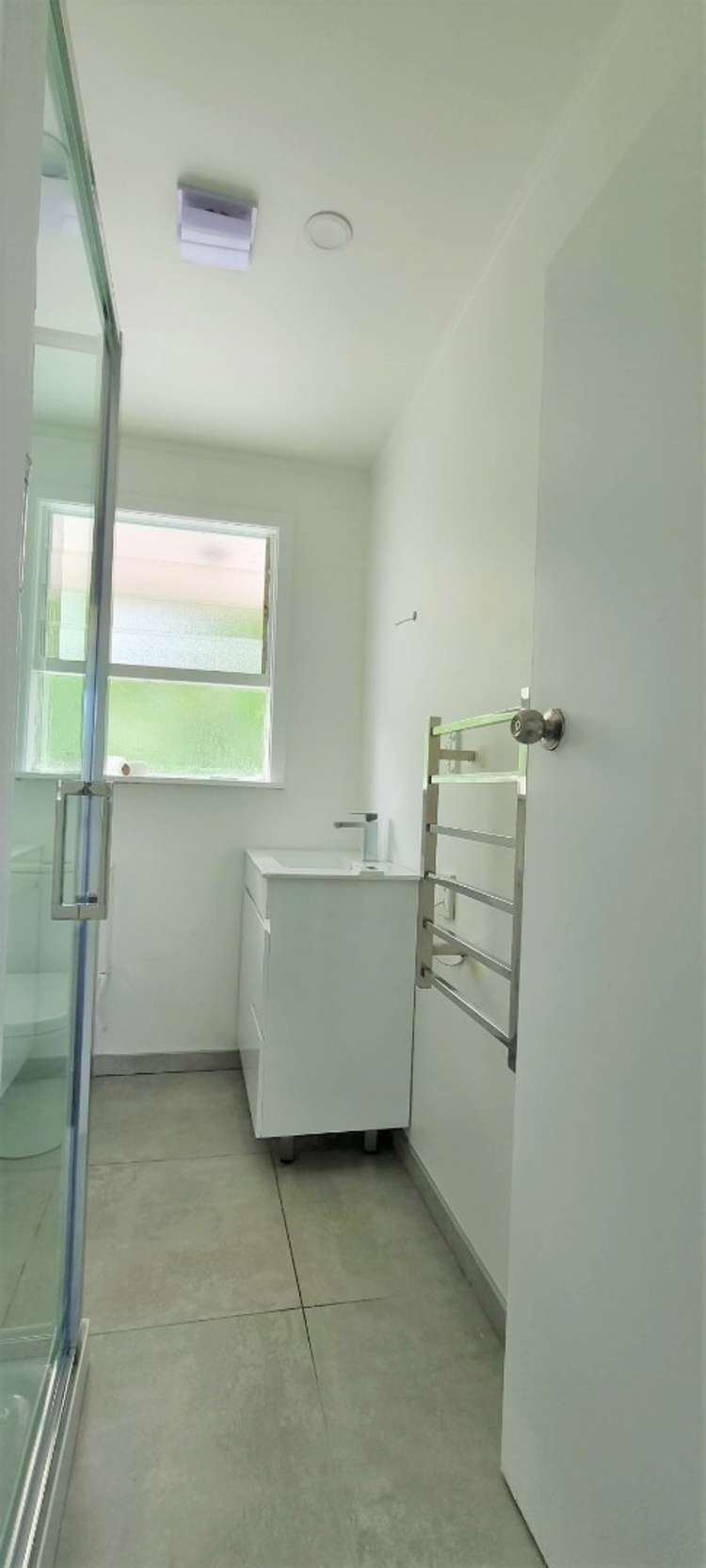 3/7 Tennessee Ave Mangere East_5