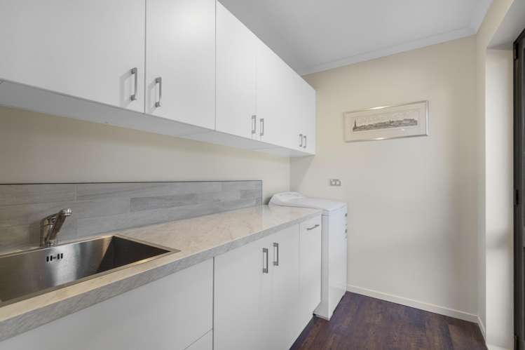 9 Adian Way Loburn_19