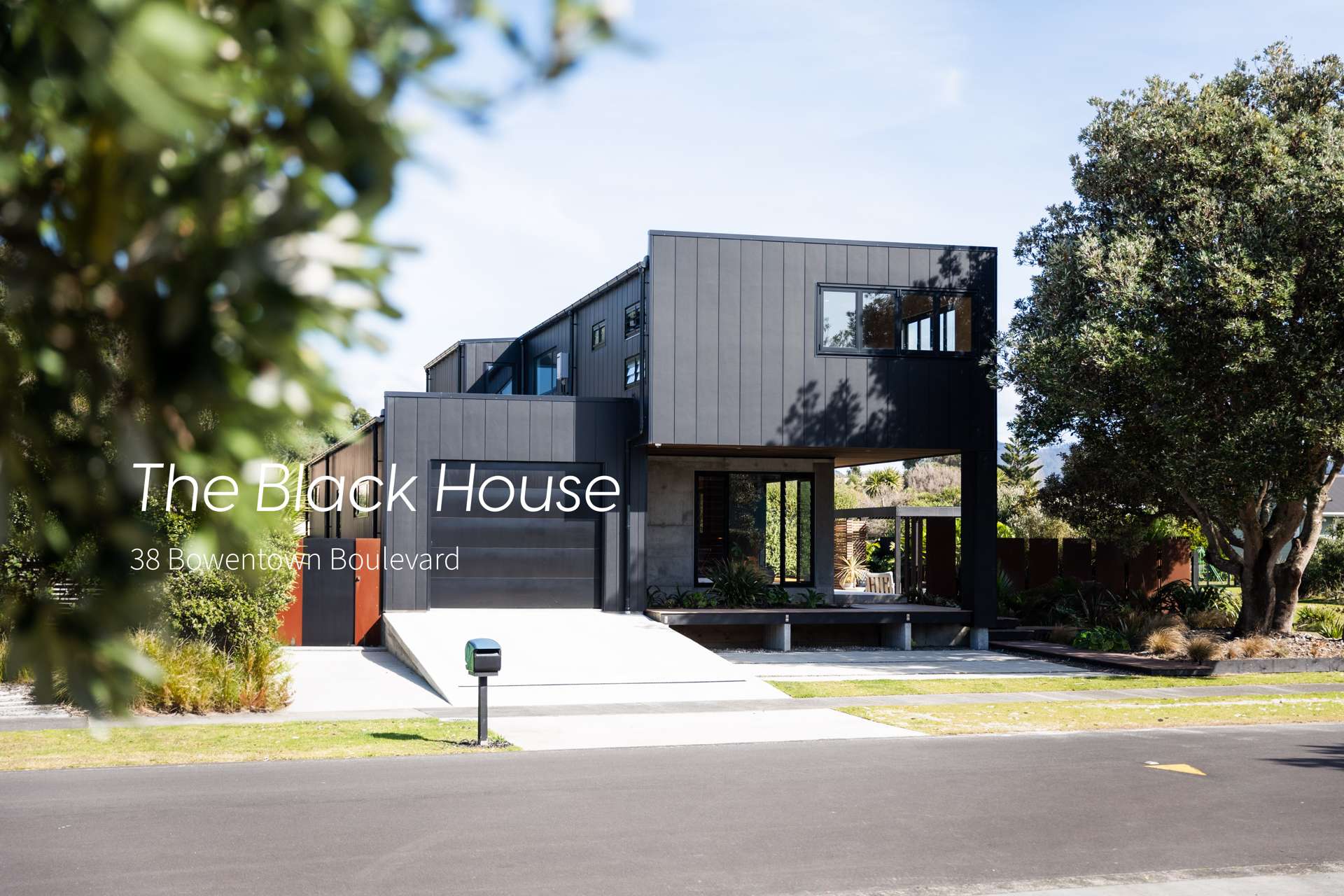 38 Bowentown Boulevard Waihi Beach_0