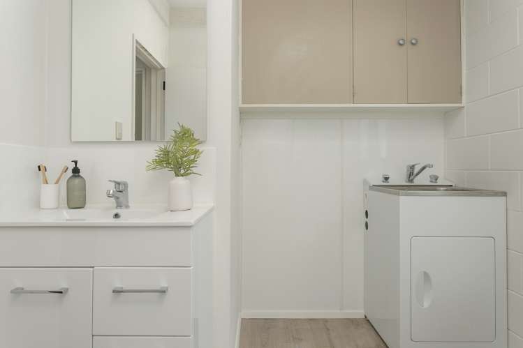 17a Tawa Street Melville_9