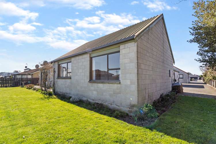 3/205 King Street Temuka_10