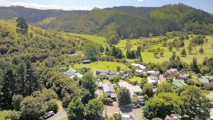 7 Widdison Place Whangamata_20