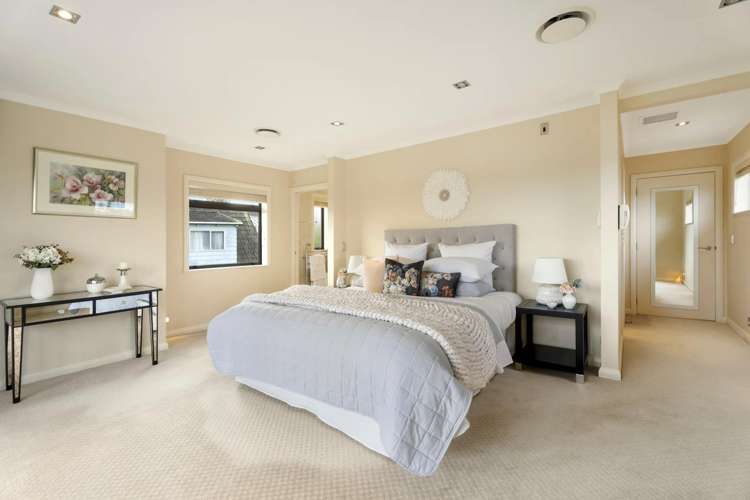 10 Ronaki Road Mission Bay_18