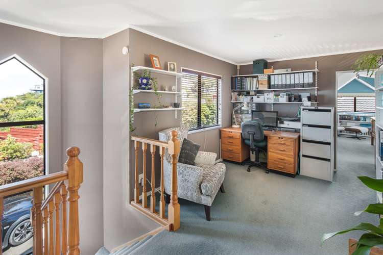 21 Signallers Grove Strathmore Park_13