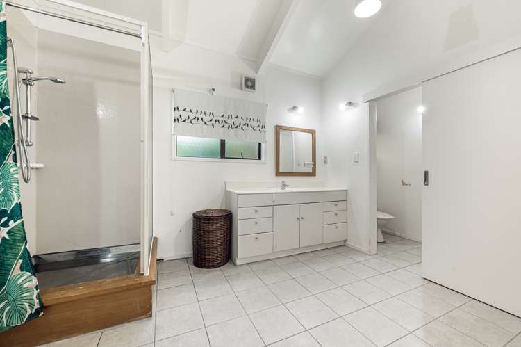 193 Henderson Valley Road Henderson_15