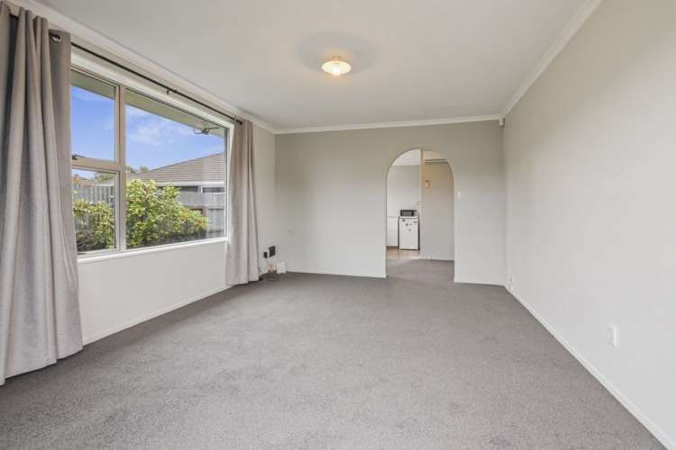 1/10 Nyoli Street Northcote_6