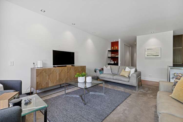 6/258 Hurstmere Road Takapuna_11